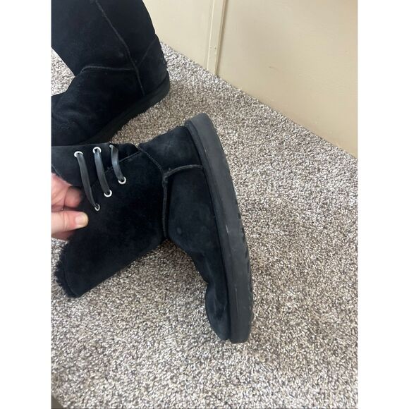 Black Ugg Boots Woman’s Size 8 Flawed Marks Stains Deformed - Picture 3 of 16